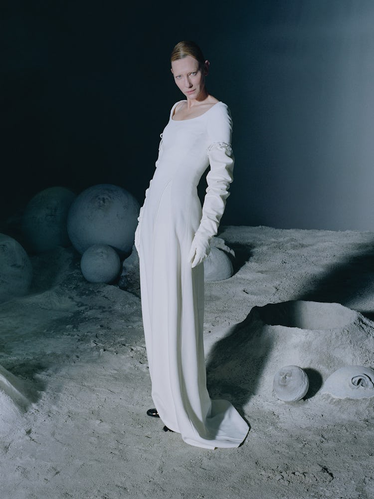 5852c7eb9c190ec57ac0552e 1215.w.cate .lo2